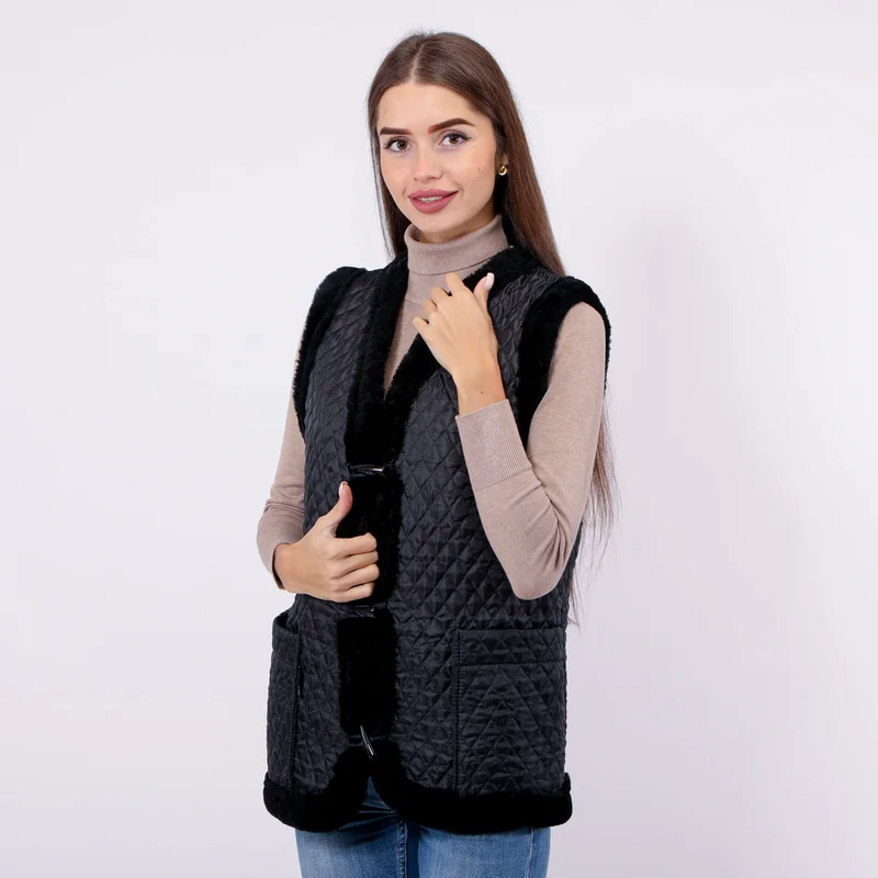 Жилет из овчины черный стеганый женский