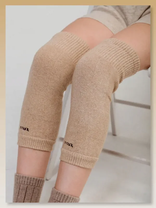 Наколенники бежевые длинные из монгольской шерсти
