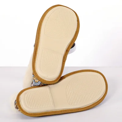 Чуни из овчины с гобеленом «Восточный узор»