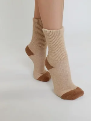 Носки бежевые взрослые из овечьей шерсти