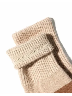 Носки бежевые взрослые из овечьей шерсти
